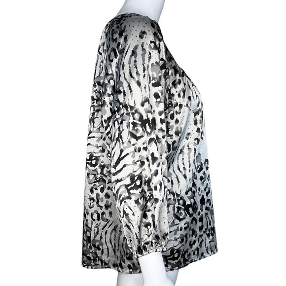 Express Shirt Womens Small White Gray Leopard Print Satin Office Career Party - Picture 2 of 9